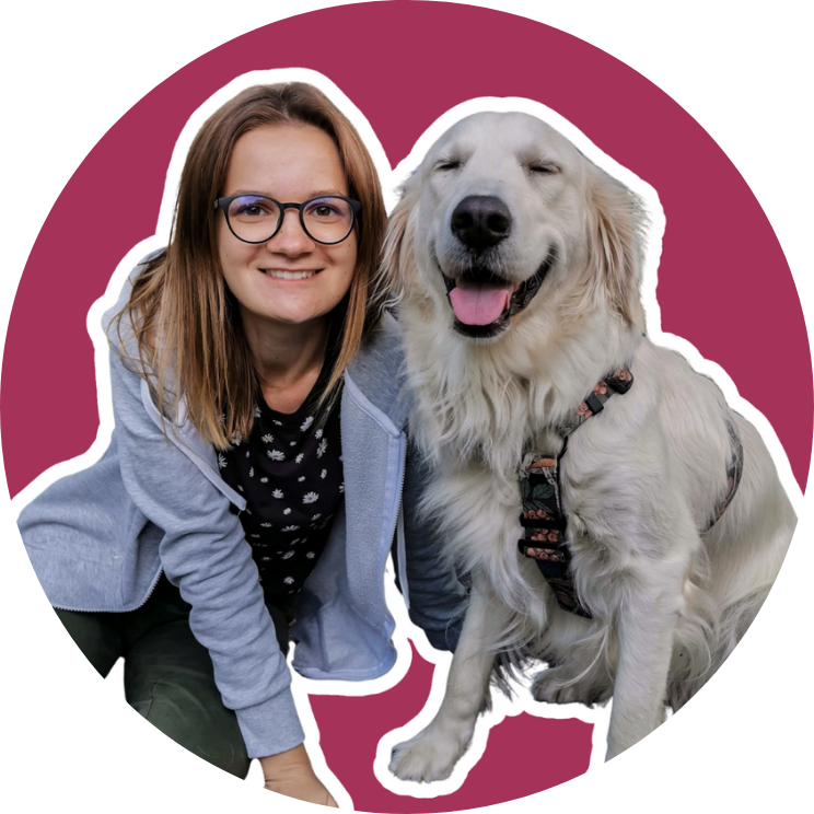 KATARZYNA KAŹMIERCZAK